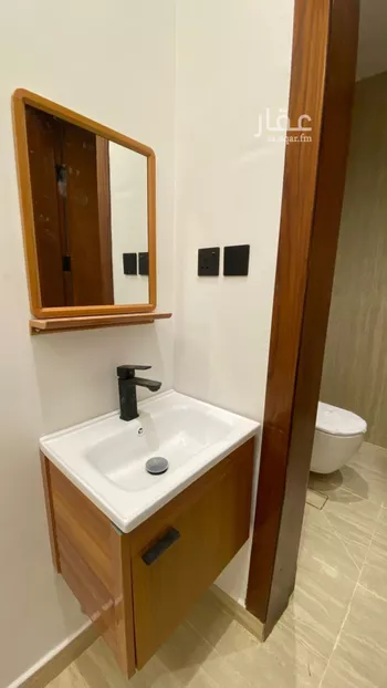 شقة للبيع في شارع نجم الدين الأيوبي, حي السويدي, مدينة الرياض, منطقة الرياض صورة 4