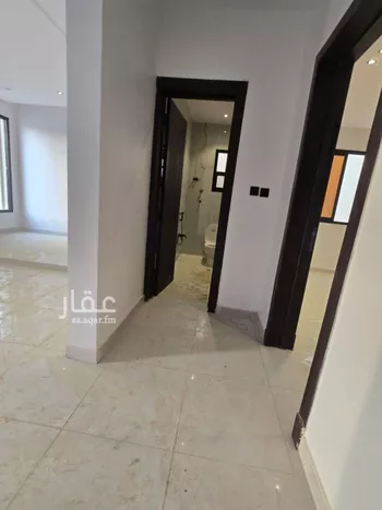 فيلا للبيع في شارع السقاف, حي عكاظ, مدينة الرياض, منطقة الرياض صورة 3