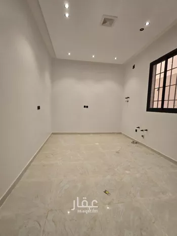 فيلا للبيع في شارع السقاف, حي عكاظ, مدينة الرياض, منطقة الرياض صورة 2
