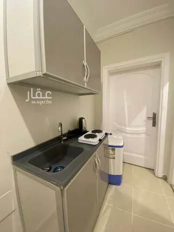شقة للإيجار في شارع طريق الملك فهد فرعي, حي النزهة, مدينة جدة, منطقة مكة المكرمة صورة 2
