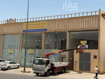 محل للإيجار في شارع الشيخ محمد بن عبداللطيف بن عبدالرحمن ، حي نمار ، الرياض ، منطقة الرياض صورة 3