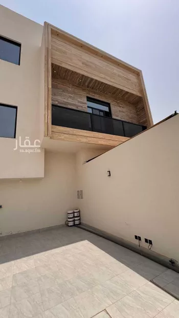 دور للبيع في شارع عطية بن جنادة, حي الملك فيصل, مدينة الرياض, منطقة الرياض صورة 2