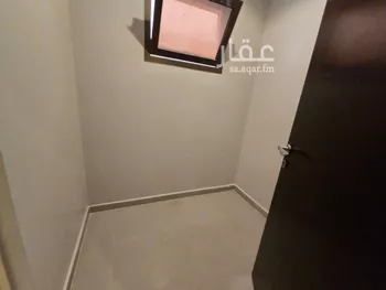 شقة للبيع في شارع المزارة, حي هجر, مدينة الدمام, المنطقة الشرقية صورة 2