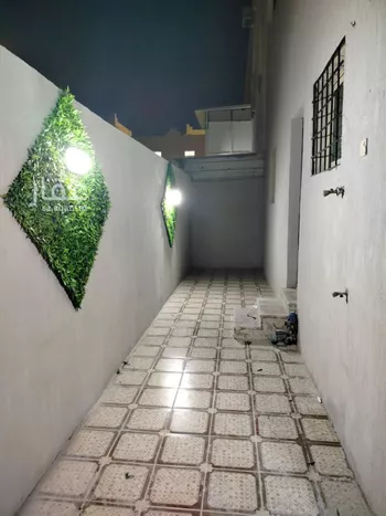 فيلا للبيع في شارع سعيد بن العاص, حي ضاحية الملك فهد, مدينة الدمام, المنطقة الشرقية صورة 2