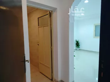 شقة للبيع في شارع سعيد بن مقرن, حي ضاحية الملك فهد, مدينة الدمام, المنطقة الشرقية صورة 2