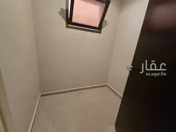شقة للبيع في شارع المزارة, حي هجر, مدينة الدمام, المنطقة الشرقية صورة 4