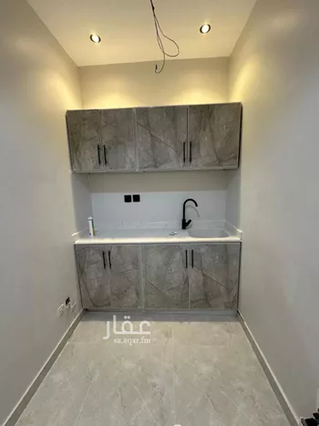 شقة للإيجار في شارع الشيخ عبدالله العنقري, حي الورود, مدينة الرياض, منطقة الرياض صورة 2