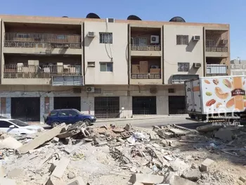 عمارة للبيع في شارع اسد بن الفرات, حي العمل, مدينة الرياض, منطقة الرياض صورة 2