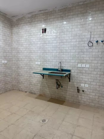 عمارة للإيجار في شارع الخندق, حي طويق, مدينة الرياض, منطقة الرياض صورة 5