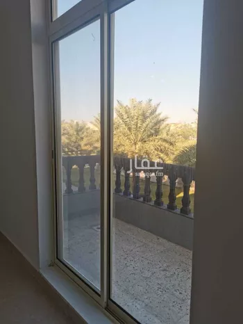 فيلا للبيع في شارع 5877374, حي الإسكان, مدينة بريده, منطقة القصيم صورة 3