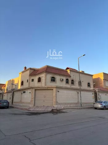 فيلا للبيع في شارع الصلة, حي اشبيلية, الرياض