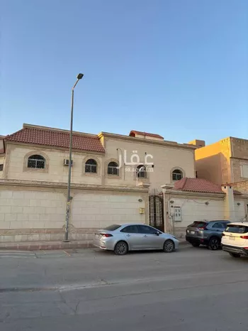 فيلا للبيع في شارع الصلة, حي اشبيلية, الرياض صورة 2