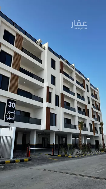 شقة للبيع في شارع شارع الزجاج, حي البحر, مدينة الخبر, المنطقة الشرقية صورة 2