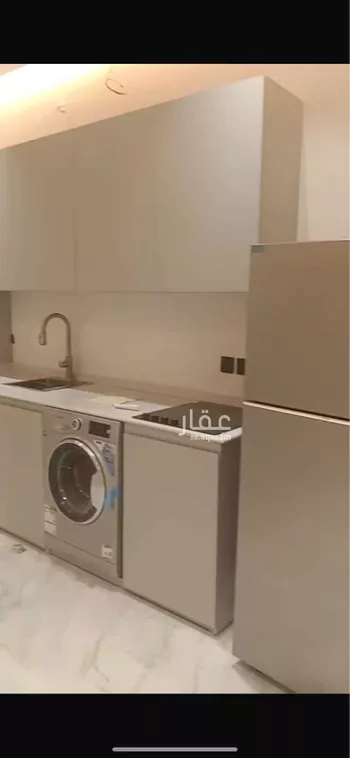 شقة للإيجار في شارع الفرزدق, حي الضباط, مدينة الرياض, منطقة الرياض صورة 2