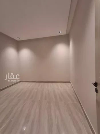 دور للبيع في شارع عبدالله عبدالرحيم قاضي, حي بدر, مدينة الرياض, منطقة الرياض صورة 2