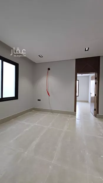 فيلا للبيع في شارع ابن الطيلسان القرطبي, حي عكاظ, مدينة الرياض, منطقة الرياض صورة 3