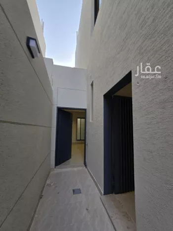 فيلا للبيع في شارع ديراب الفرعي, حي عكاظ, مدينة الرياض, منطقة الرياض صورة 3