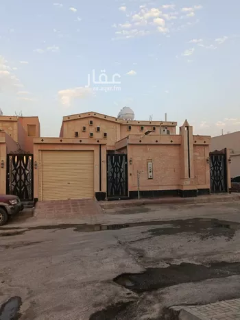 دور للبيع في شارع احمد بن الخطاب , حي طويق, مدينة الرياض, منطقة الرياض صورة 4