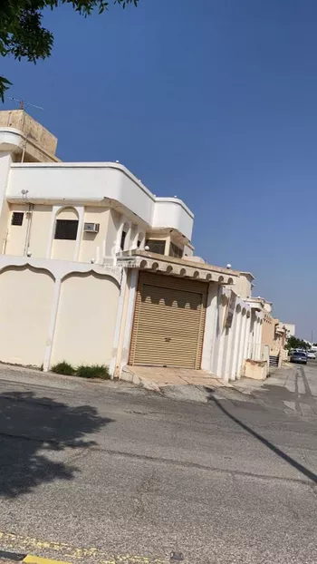 فيلا للبيع في شارع شارع الامير عبدالاله بن عبدالعزيز, حي الزهرة, مدينة البكيريه, منطقة القصيم صورة 2