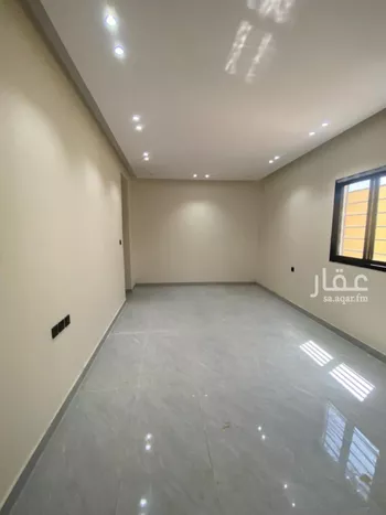 دور للبيع في شارع رفاعة بن شداد, حي عكاظ, مدينة الرياض, منطقة الرياض صورة 3