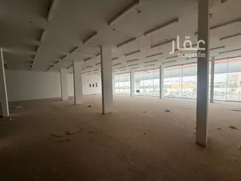 عمارة للإيجار في شارع المدينه المنوره, حي العريجاء الأوسط, مدينة الرياض, منطقة الرياض صورة 3