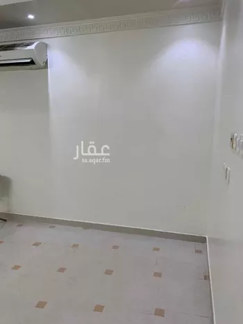 فيلا للبيع في شارع الصواف, حي إشبيلية, مدينة الرياض, منطقة الرياض صورة 3