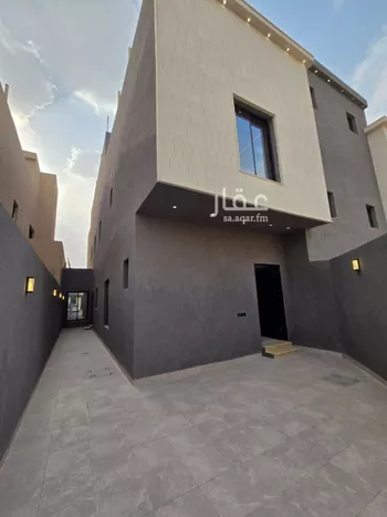 دور للبيع في شارع حجة الإسلام, حي عكاظ, مدينة الرياض, منطقة الرياض صورة 3