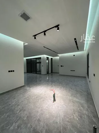 دور للبيع في شارع رقم 361, حي النرجس, مدينة الرياض, منطقة الرياض صورة 2