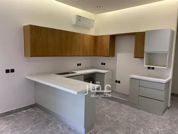دور للبيع في شارع رقم 361, حي النرجس, مدينة الرياض, منطقة الرياض صورة 3