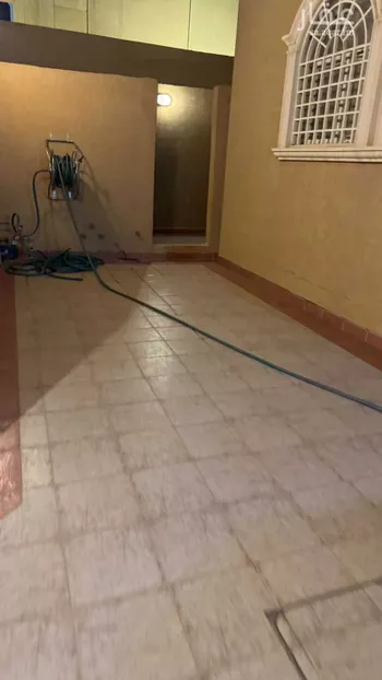 فيلا للبيع في شارع يزيد بن الأسود, حي بدر, مدينة الرياض, منطقة الرياض صورة 4