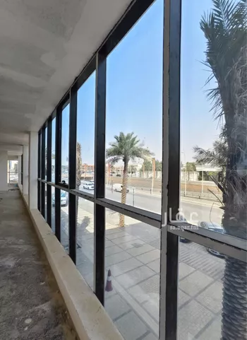 مكتب تجاري للإيجار في شارع الملك عبدالله ابن عبدالعزيز سعود الفرعي, حي النزهة, مدينة الرياض, منطقة الرياض صورة 2