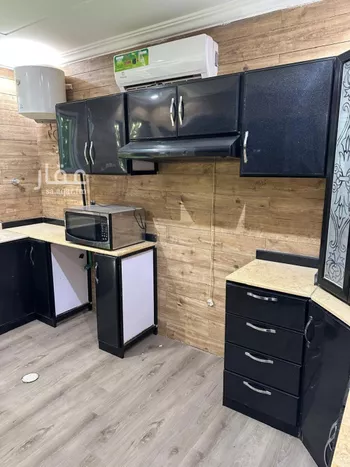 دور للإيجار في شارع الثمامه, حي الندى, مدينة الرياض, منطقة الرياض صورة 3