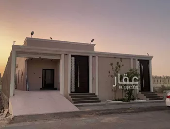 بيت للإيجار في شارع السندس ، حي الإسكان الجنوبي ، الدمام ، الدمام