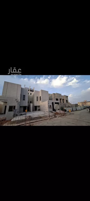 دور للبيع في شارع احمد الفيض ابادي, حي طويق, مدينة الرياض, منطقة الرياض