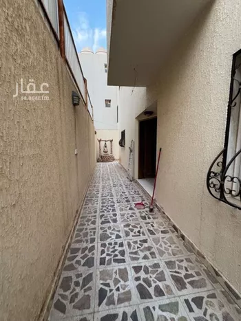 فيلا للإيجار في شارع الشيخ عبدالرزاق عفيفي, حي المروج, مدينة الرياض, منطقة الرياض صورة 3