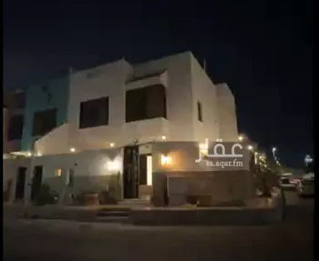 فيلا للإيجار في شارع اميمه بنت عبدالمطلب ابن هاشم, حي أبحر الشمالية, مدينة جدة, منطقة مكة المكرمة