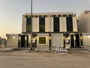 فيلا للبيع في شارع الزمخشري, حي عكاظ, مدينة الرياض, منطقة الرياض