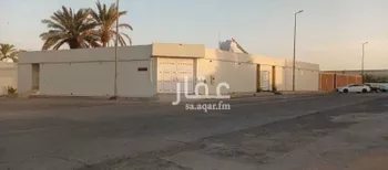 استراحة للبيع في شارع يوسف بن مشخص ، حي الدرعية الجديدة ، الرياض ، الدرعية صورة 2