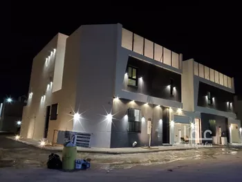 فيلا للبيع في شارع رقم 57, حي ظهرة لبن, مدينة الرياض, منطقة الرياض