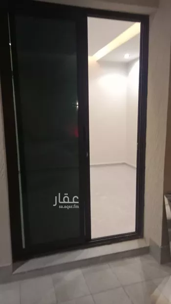 فيلا للبيع في شارع عقرباء 200, حي عقرباء, مدينة امارة منطقة الرياض - الجبيله, منطقة الرياض صورة 3