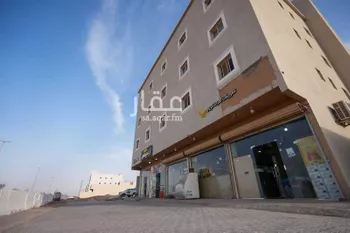 عمارة للبيع في شارع عائشة ابنت ابي بكر, حي الأمير سلطان بن عبدالعزيز, مدينة المجمعه, منطقة الرياض صورة 2
