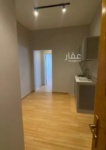 شقة للإيجار في شارع طريق عثمان بن عفان, حي النزهة, مدينة الرياض, منطقة الرياض صورة 2