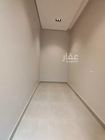فيلا للبيع في شارع أحمد بن أصبغ, حي الرمال, مدينة الرياض, منطقة الرياض صورة 3