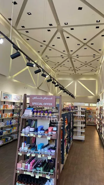 محل للإيجار في شارع زنجبار ، حي المحمدية ، الرياض ، منطقة الرياض