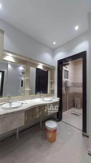 دور للبيع في شارع إسماعيل الوثابي, حي الرمال, مدينة الرياض, منطقة الرياض صورة 2