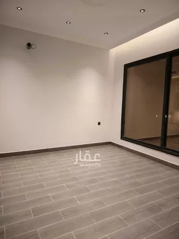 شقة للبيع في شارع شارع 12, حي الواحة, مدينة الدمام, المنطقة الشرقية صورة 2