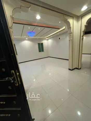 فيلا للإيجار في شارع عبدالرحمن الربيعه, حي الرمال, مدينة الرياض, منطقة الرياض صورة 4