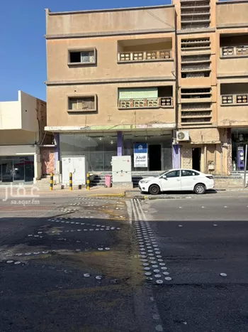 محل للإيجار في شارع ابو بكر الصديق, حي النعاثل, مدينة الاحساء, المنطقة الشرقية