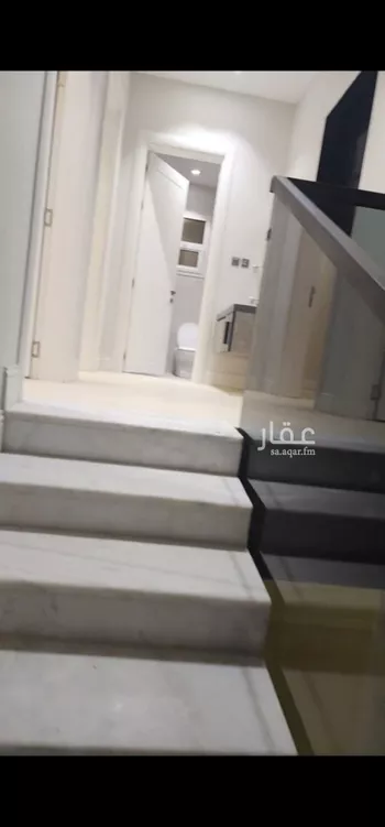 فيلا للبيع في شارع شارع أحمد بن هاشم, حي المهدية, مدينة الرياض, منطقة الرياض صورة 3