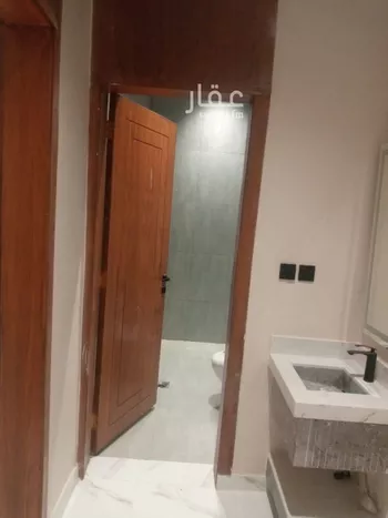 دور للبيع في شارع المصلوم, حي بدر, مدينة الرياض, منطقة الرياض صورة 3